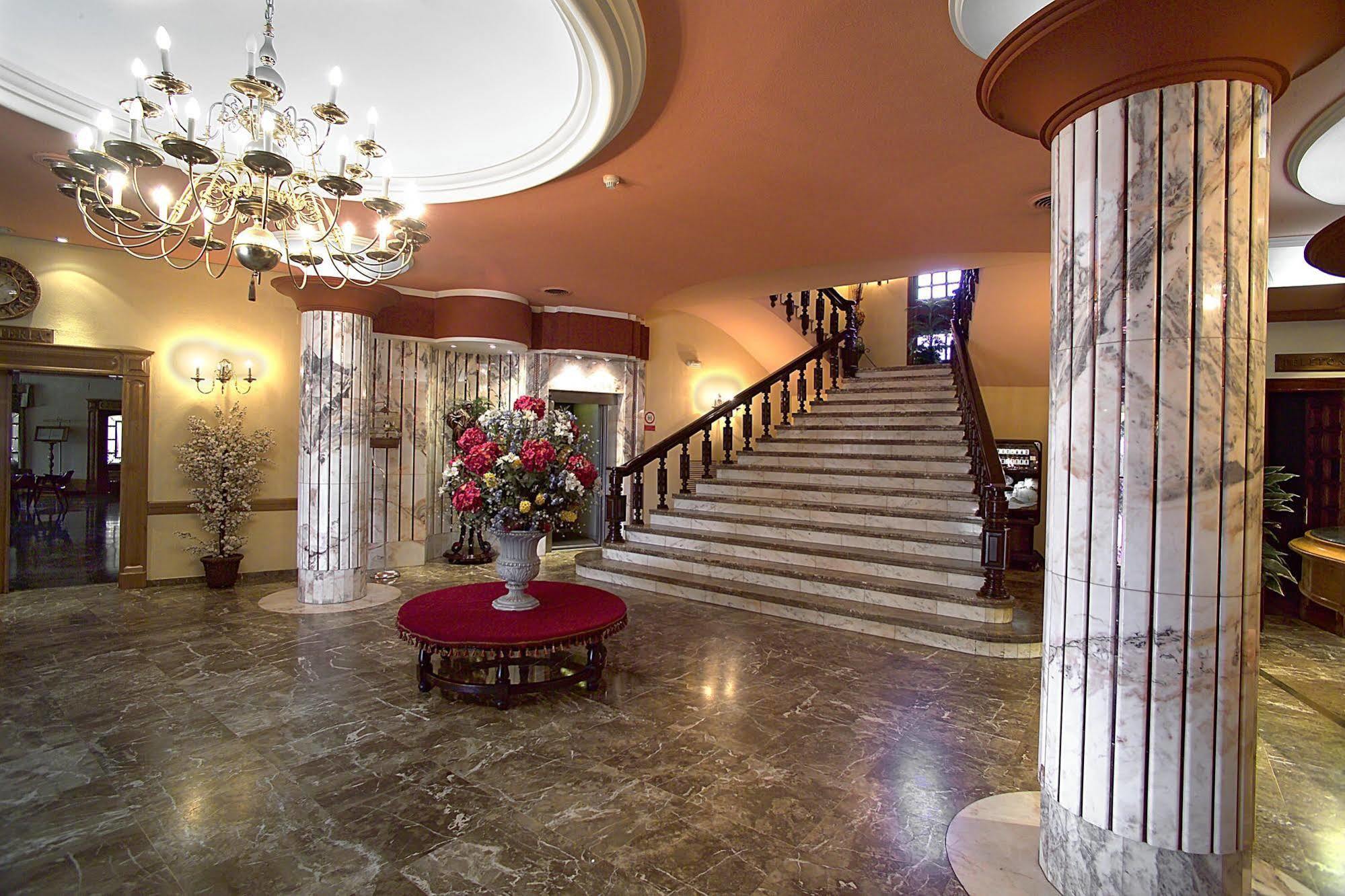 Bailén Hotel Zodiaco מראה פנימי תמונה
