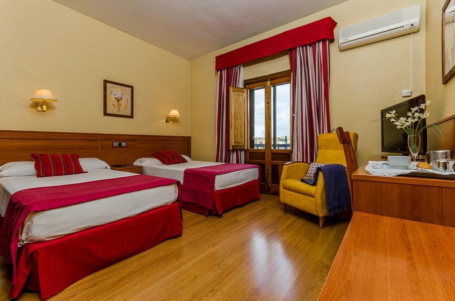 Bailén Hotel Zodiaco מראה חיצוני תמונה