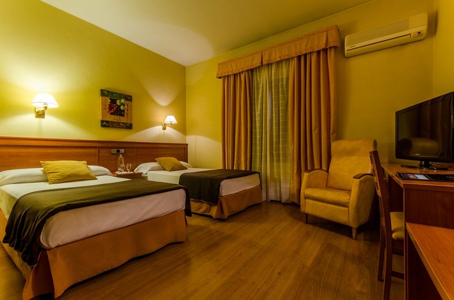 Bailén Hotel Zodiaco מראה חיצוני תמונה